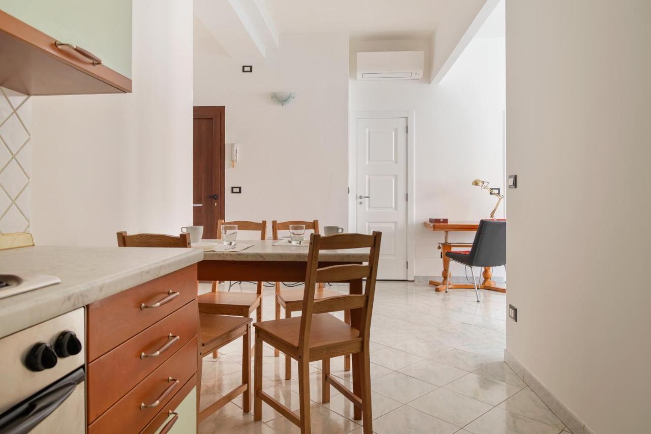 Stazione Centrale Cozy And Functional Flat ミラノ エクステリア 写真