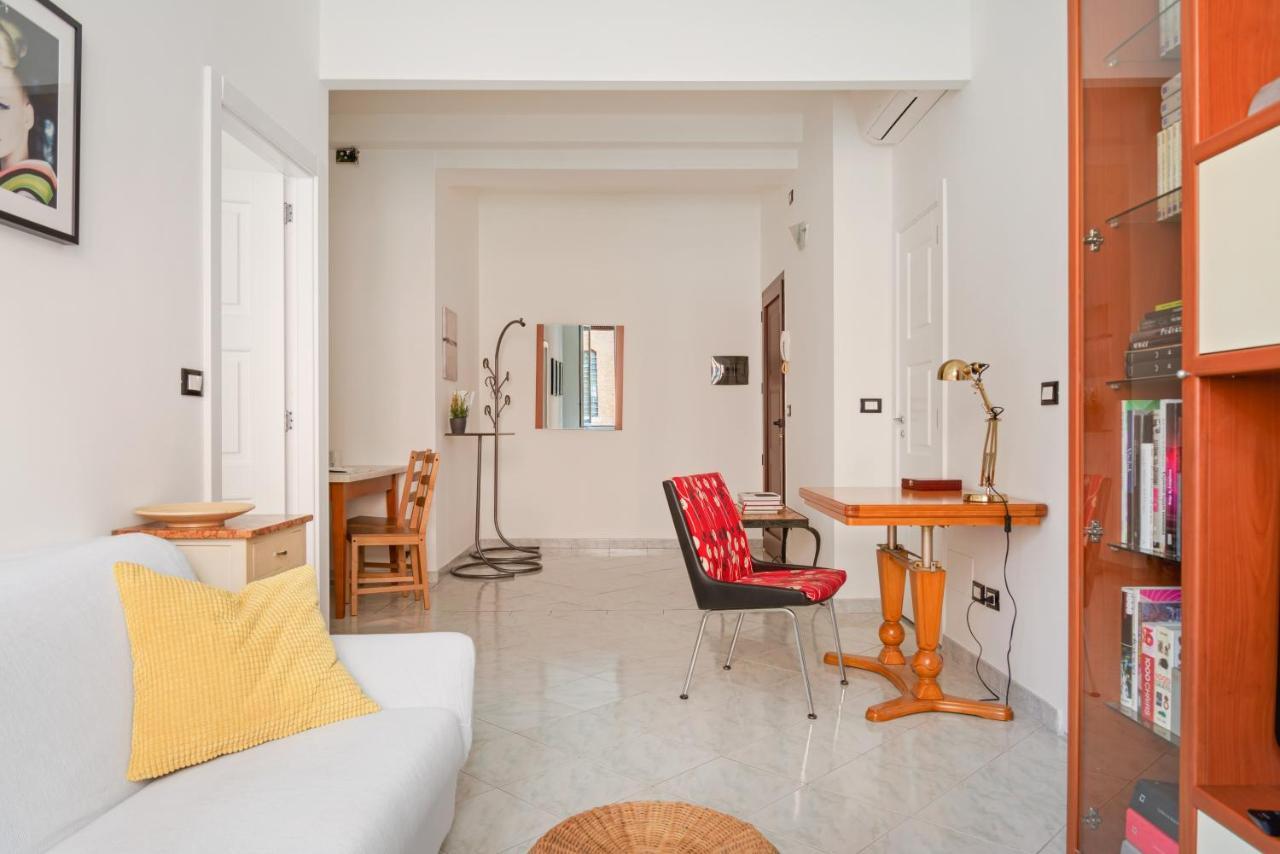 Stazione Centrale Cozy And Functional Flat ミラノ エクステリア 写真
